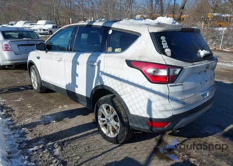 2017 Ford Escape Se из США, поврежденный, VIN 1FMCU9GD8HUE24458